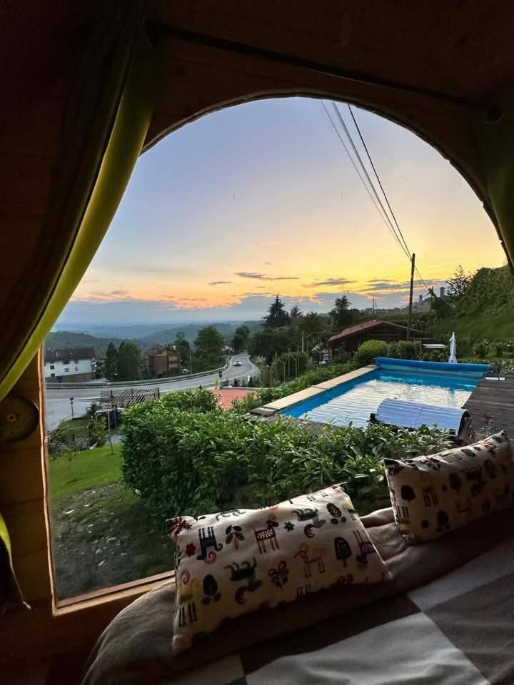 La Tana Dello Scoiattolo - Adults Only Bed & Breakfast Murazzano  Exterior photo